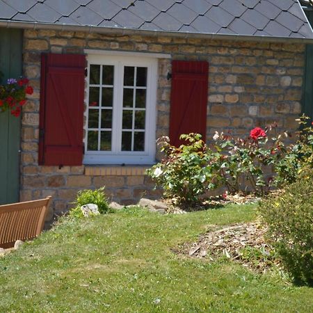 La Pichonniere Bed and Breakfast Isigny-le-Buat Buitenkant foto