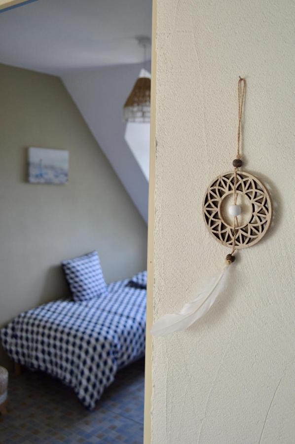 La Pichonniere Bed and Breakfast Isigny-le-Buat Buitenkant foto