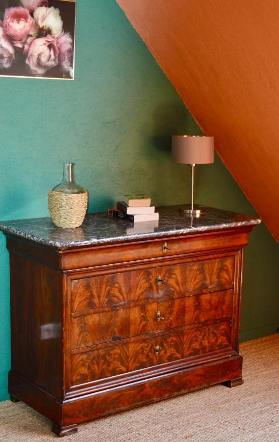 La Pichonniere Bed and Breakfast Isigny-le-Buat Buitenkant foto