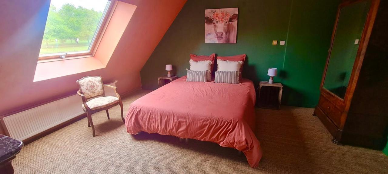 La Pichonniere Bed and Breakfast Isigny-le-Buat Buitenkant foto